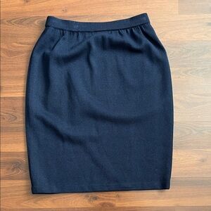 St. John Elegant Navy Blue Women's Skirt